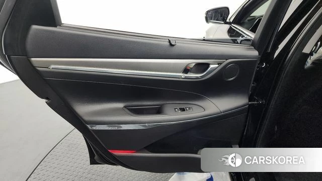 Hyundai The New Grandeur IG id 4195339 из Кореи 17