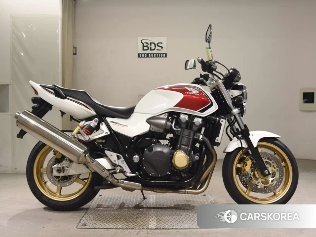 Проданный Honda CB1300SF id 4129749 из Японии