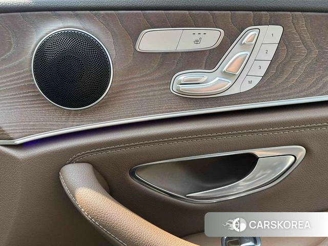 Mercedes-Benz E-class id 4275552 из Китая 17