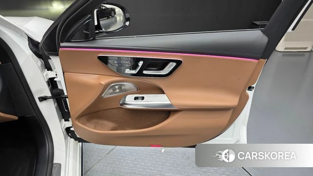 Mercedes-Benz E-Class W214 id 4892604 из Кореи 17