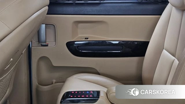 Kia The New Carnival id 4543235 из Кореи 17