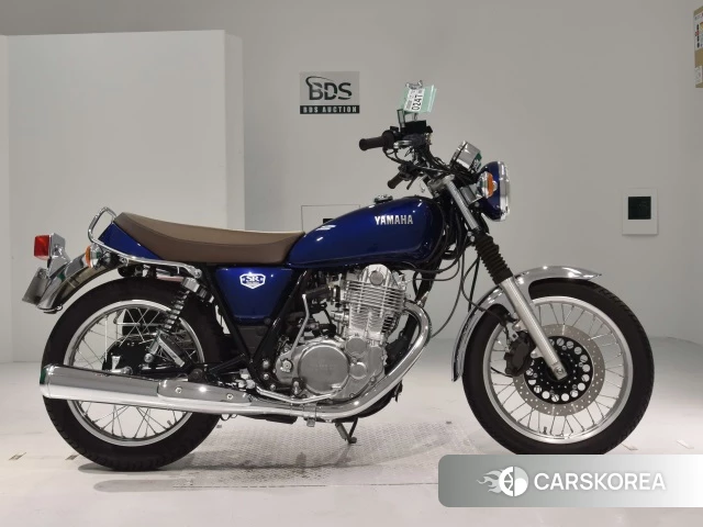 Проданный Yamaha SR400 id 4176439 из Японии