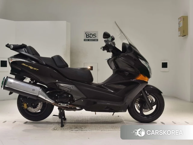 Проданный Honda SILVER WING 600 GT ABS id 4093731 из Японии, фото 2