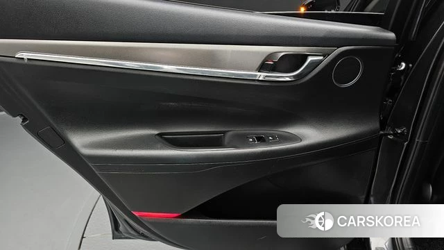 Hyundai The New Grandeur IG Hybrid id 4458147 из Кореи 17