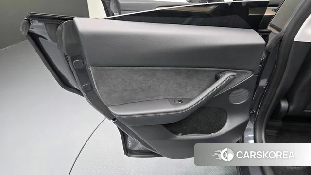 Tesla Model Y id 4549187 из Кореи 17