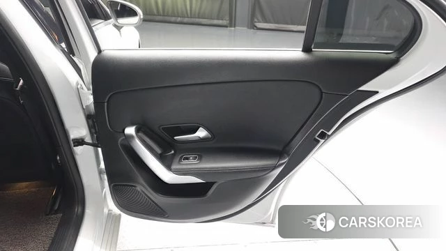 Mercedes-Benz A-Class W177 id 4250188 из Кореи 17