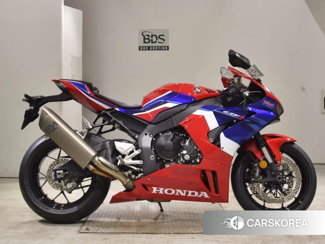 Проданный Honda CBR1000RR-R FIREBLADE 2021 из Японии