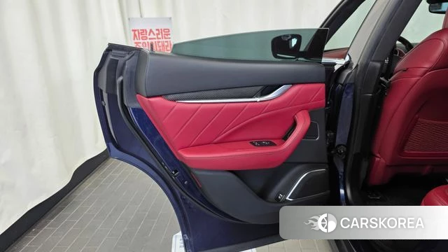 Maserati Levante id 4581506 из Кореи 17