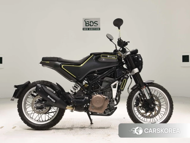 Проданный Husqvarna SVARTPILEN 401 2018 из Японии