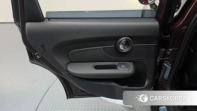 Mini Cooper D Clubman id 4781019 из Кореи 17