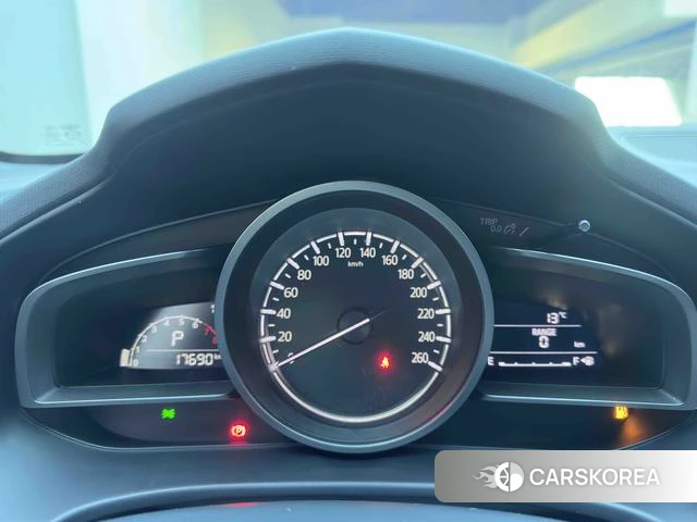Mazda CX-4 id 4278344 из Китая 17