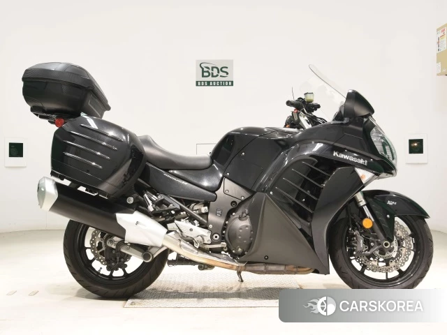 Проданный Kawasaki 1400GTR 2016 из Японии