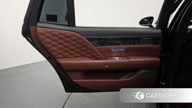 Genesis G90 (RS4) id 4848040 из Кореи 17