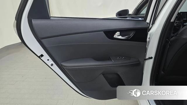 Kia The New K3 2nd generation id 4590603 из Кореи 17