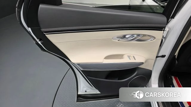 Genesis GV70 id 4631167 из Кореи 17