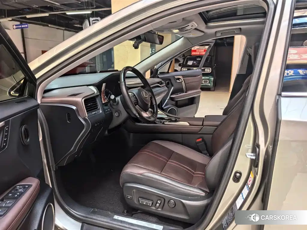 Lexus RX id 4601992 из Китая 17