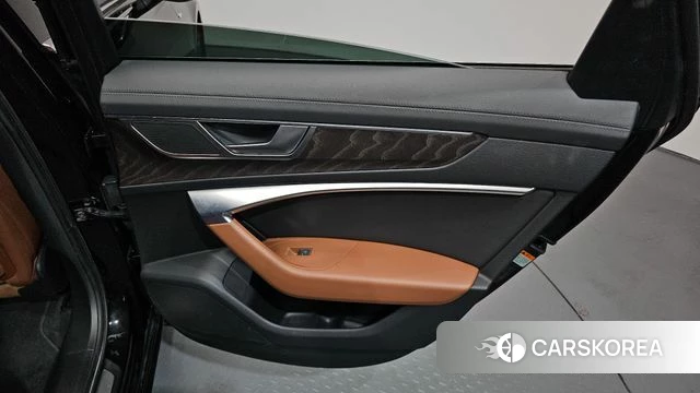 Audi A6 (C8) id 4195289 из Кореи 17