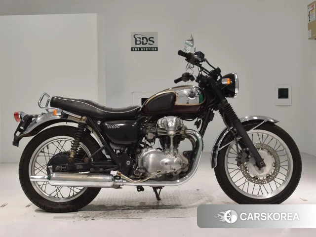 Проданный Kawasaki W400 2010 из Японии