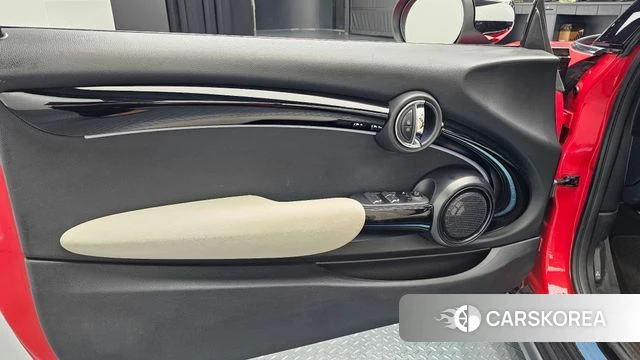 Mini Cooper S Convertible id 4834980 из Кореи 17