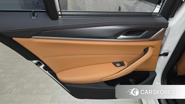 BMW 5 Series (G30) id 4640660 из Кореи 17