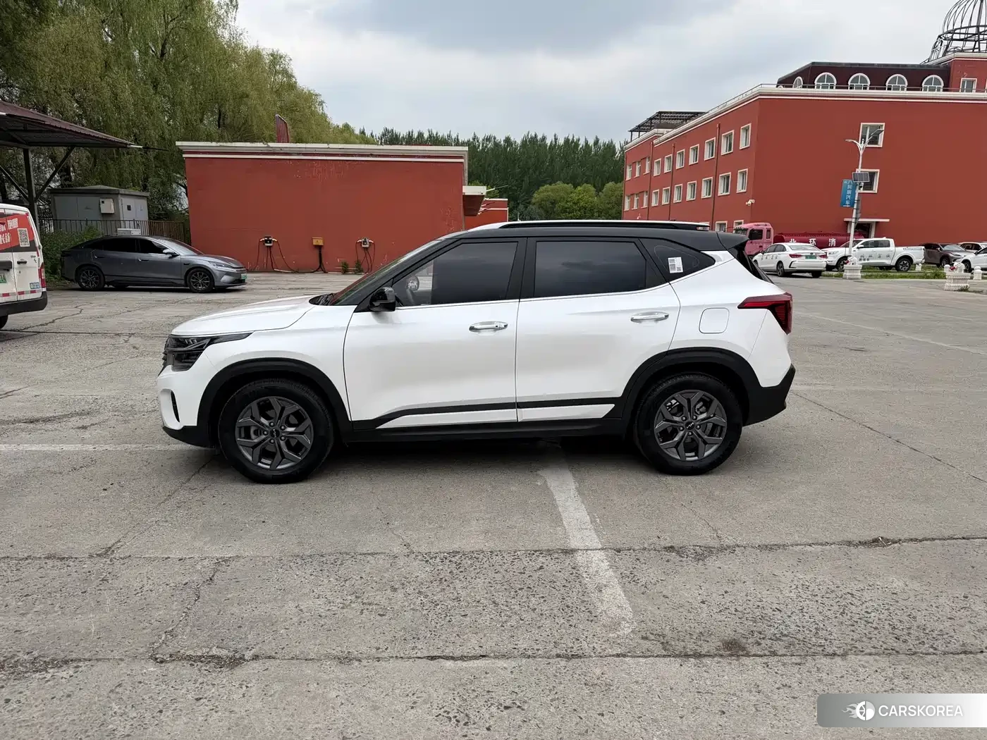 Kia Seltos id 4599581 из Китая 17