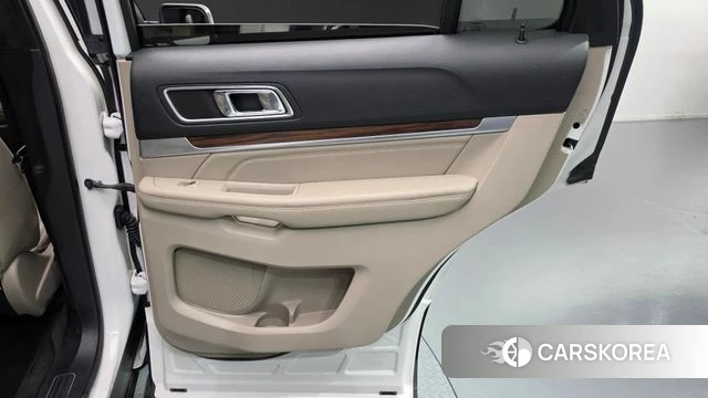 Ford Explorer id 4742013 из Кореи 17