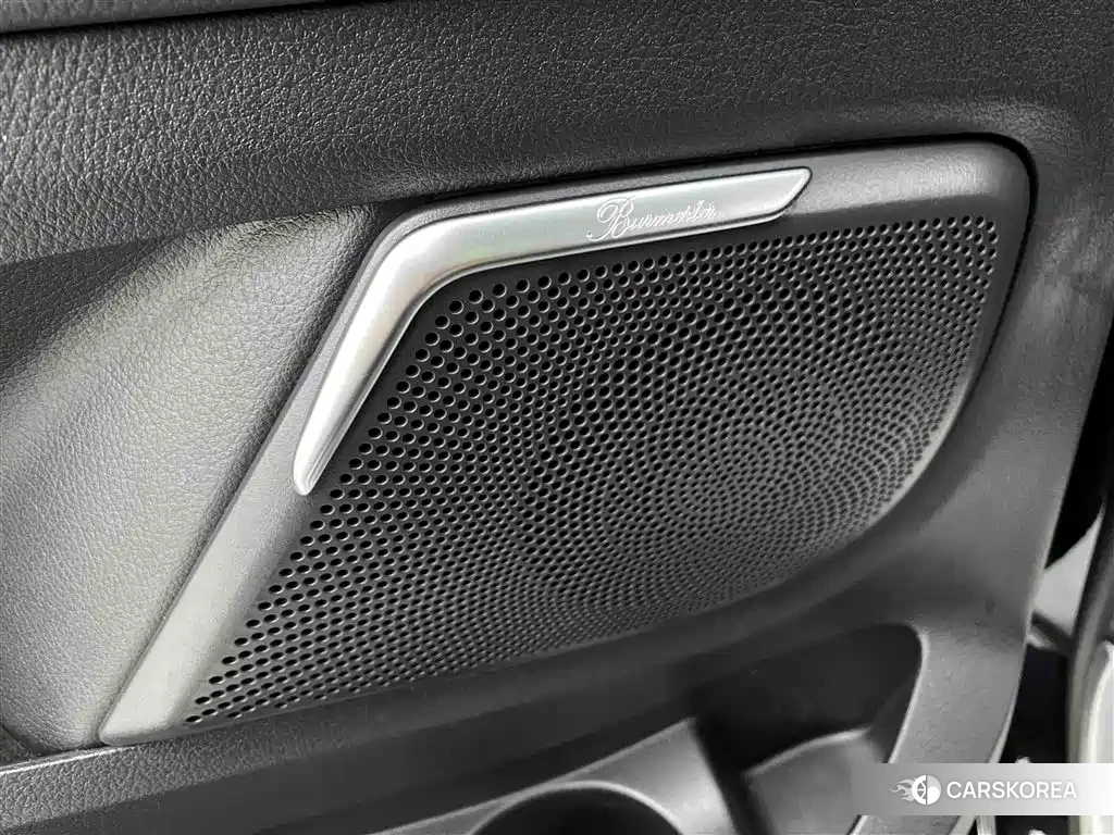 Mercedes-Benz V-Class id 4606866 из Китая 17