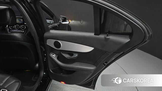 Mercedes-Benz C-Class W205 id 4225829 из Кореи 17