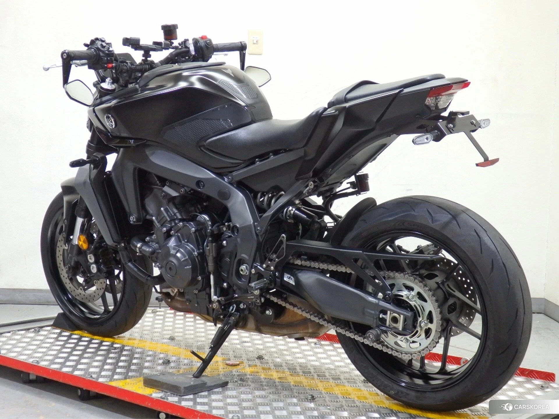 Проданный Yamaha MT-09 ABS id 4365575 из Японии, фото 17