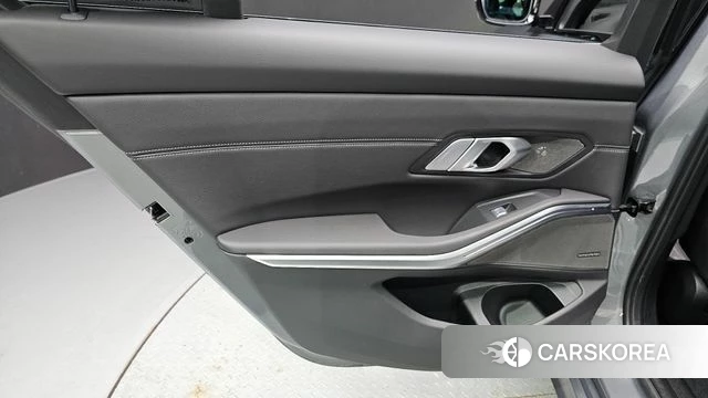 BMW 3 Series (G20) id 4767438 из Кореи 17