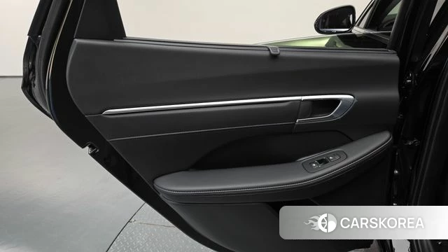 Hyundai Sonata D Edge Hybrid (DN8) id 4853662 из Кореи 17