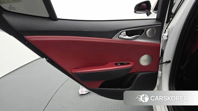 Kia Stinger id 4345170 из Кореи 17