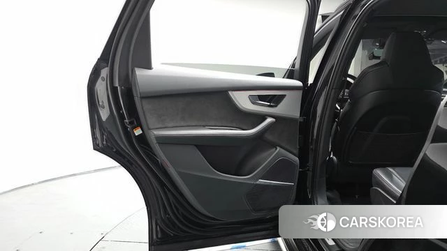 Audi Q7 (4M) id 4230880 из Кореи 17