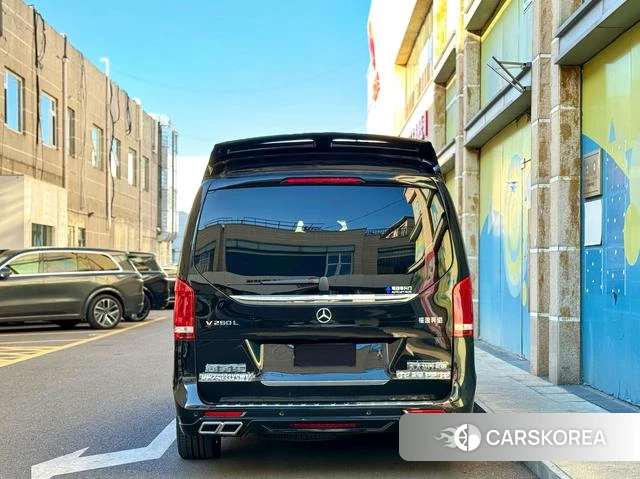 Mercedes-Benz V-class id 4275539 из Китая 17