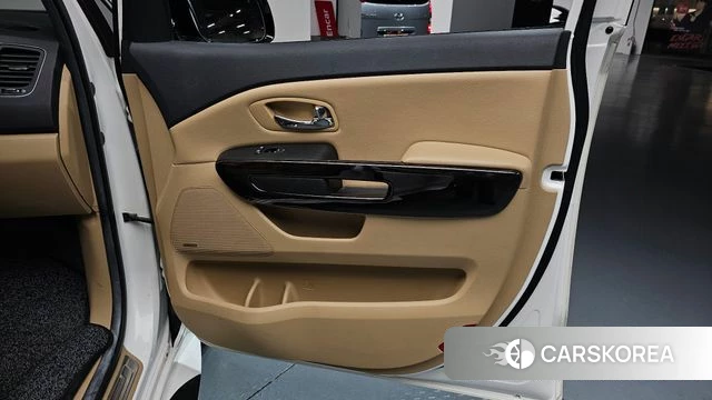 Kia The New Carnival id 4225145 из Кореи 17