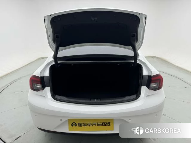 Buick Regal id 4253604 из Китая 17