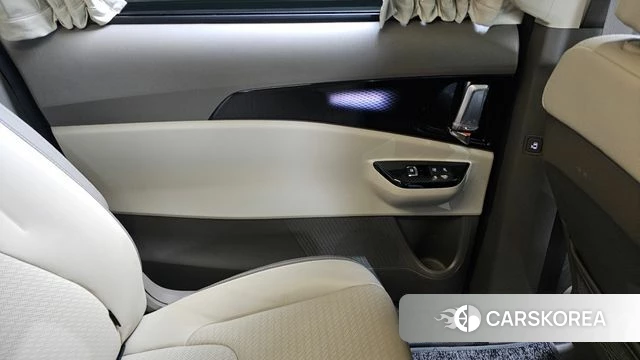 Kia Carnival 4th generation id 4609471 из Кореи 17