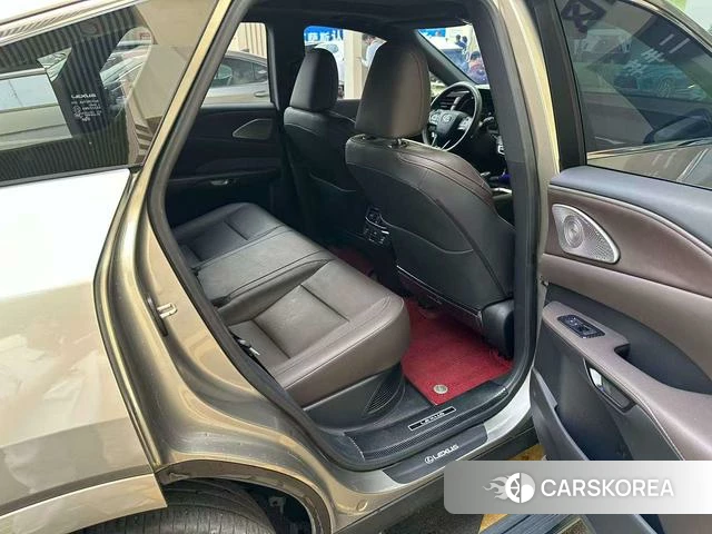 Lexus RX id 4277384 из Китая 17