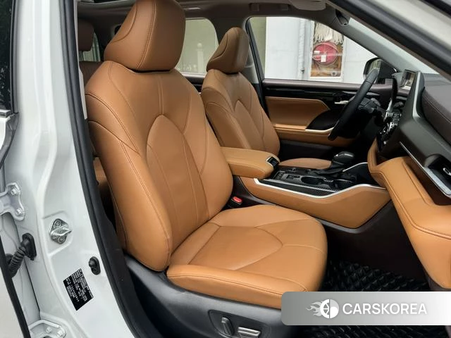 Toyota Highlander id 4314821 из Китая 17