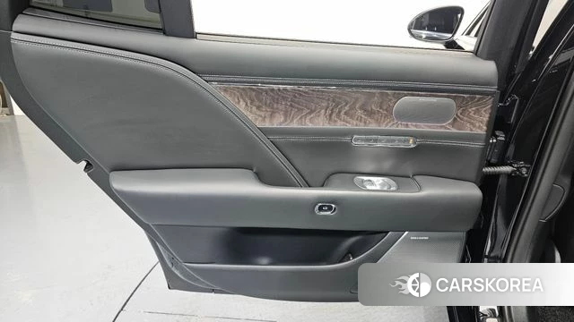 Genesis G90 (RS4) id 4414843 из Кореи 17