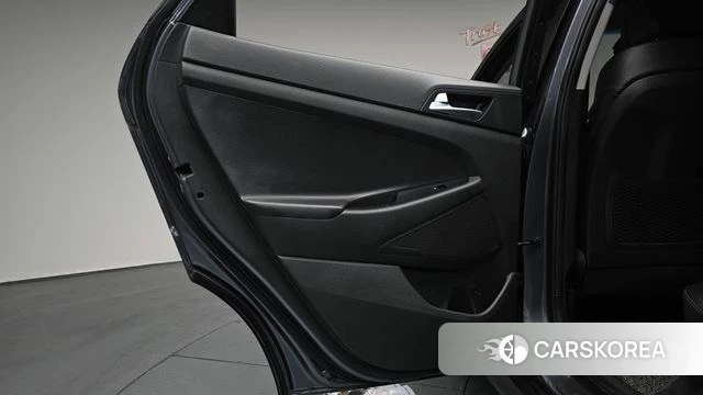 Hyundai All New Tucson id 4188707 из Кореи 17