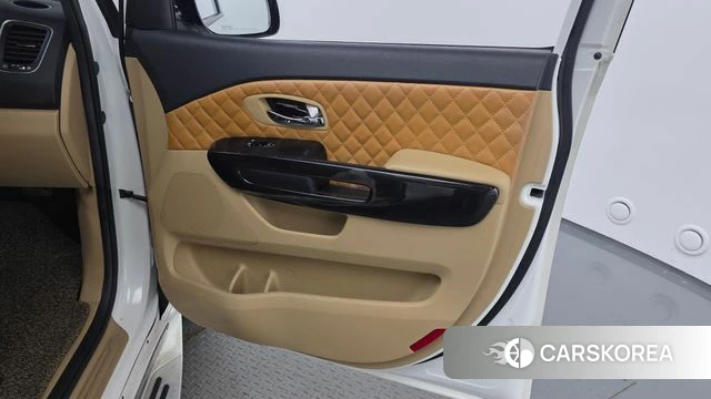 Kia All New Carnival id 4785968 из Кореи 17