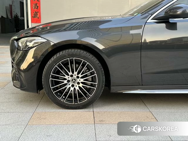 Mercedes-Benz Class C id 4328670 из Китая 17