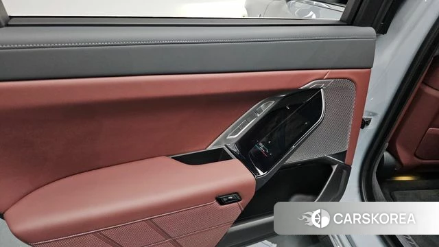 BMW 7 Series (G70) id 4223159 из Кореи 17