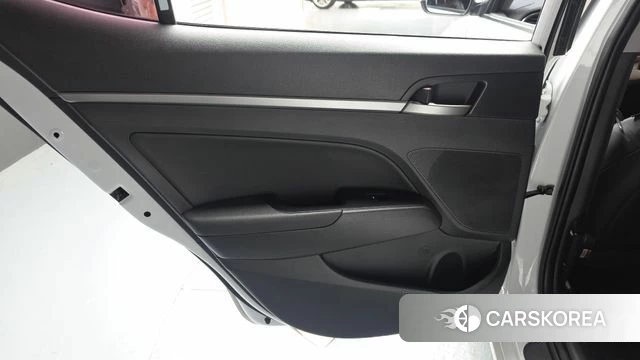 Hyundai Avante AD id 4295030 из Кореи 17