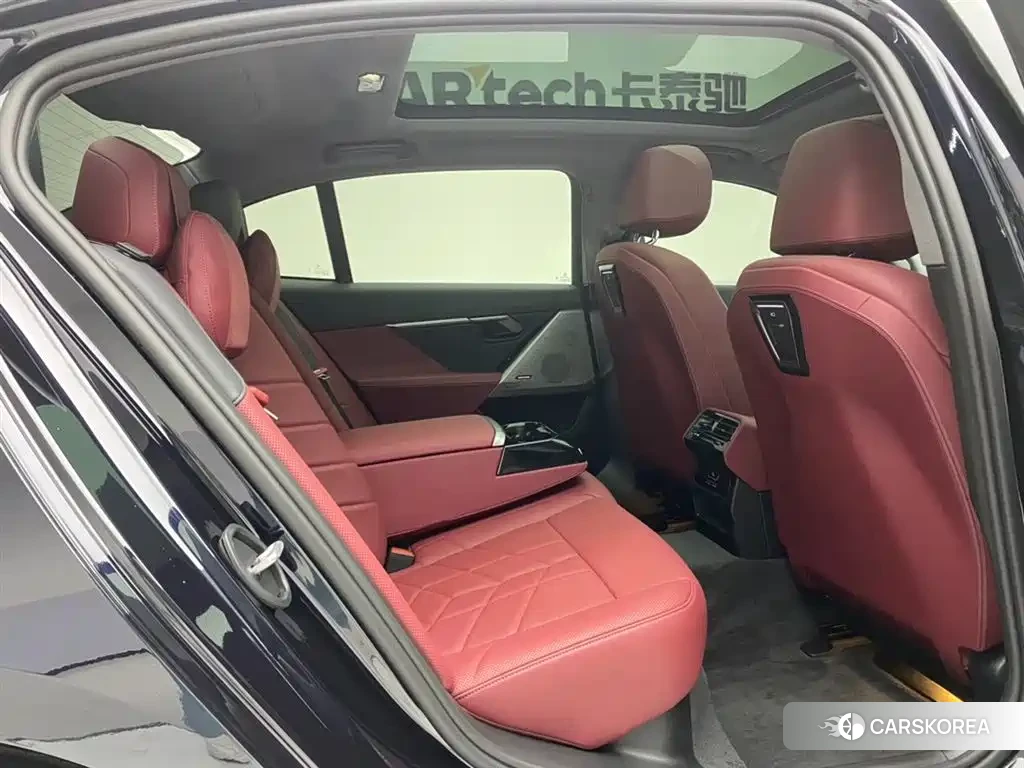 BMW 5 series id 4512981 из Китая 17
