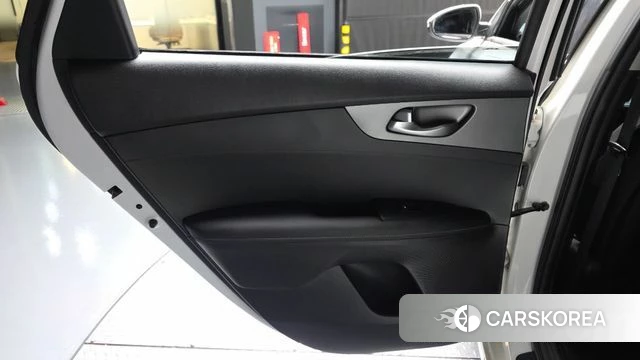 Kia Come New K3 id 4918525 из Кореи 17