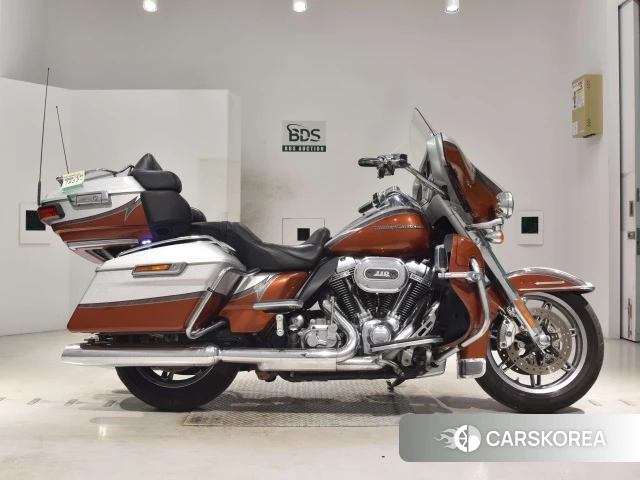 Проданный Harley-Davidson Electra Glide FLHTKSE1800 CVO 2014 из Японии