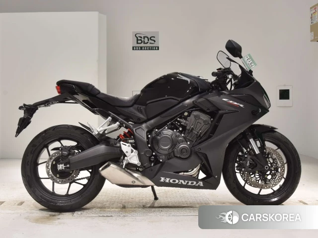 Проданный Honda CBR650R 2024 из Японии