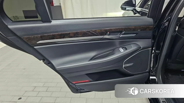 Genesis G90 id 4647362 из Кореи 17